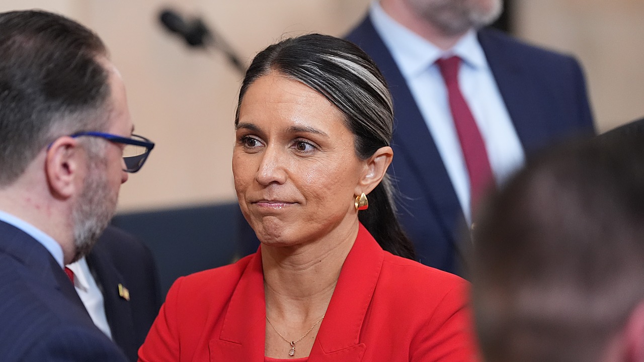 Gabbard Refers Trump Impeachment Whistleblower to DOJ