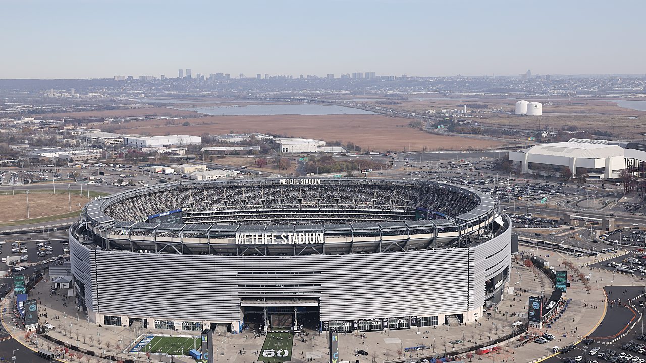 World Cup Fans Face $100+ Train Fares to Stadiums