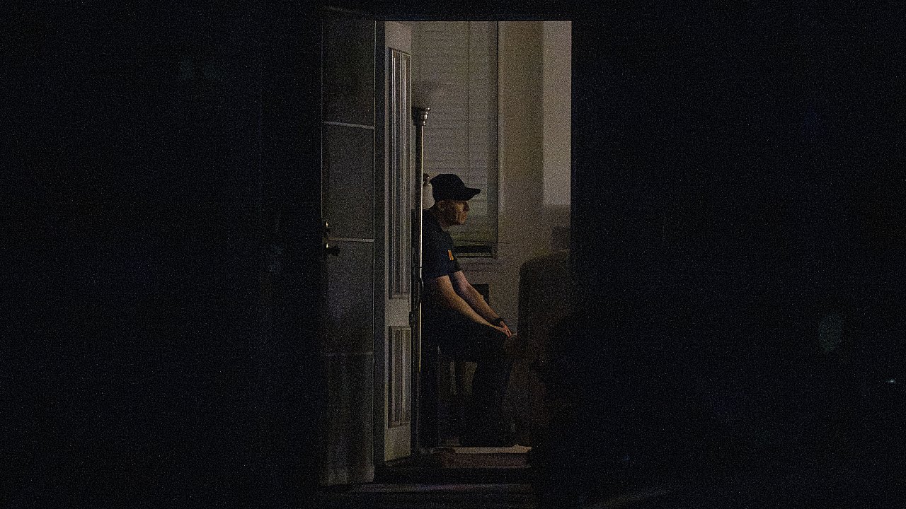 Officials Say White House Gunman Wrote Anti-Trump ‘Manifesto’