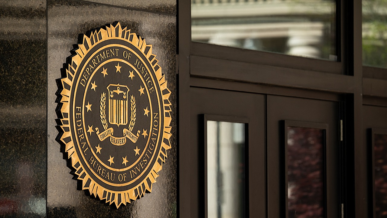 FBI Raids Over 20 Minneapolis Sites in Fraud Probe