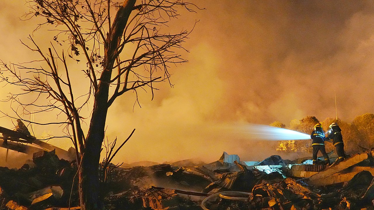 China Fireworks Plant Blast Kills 21