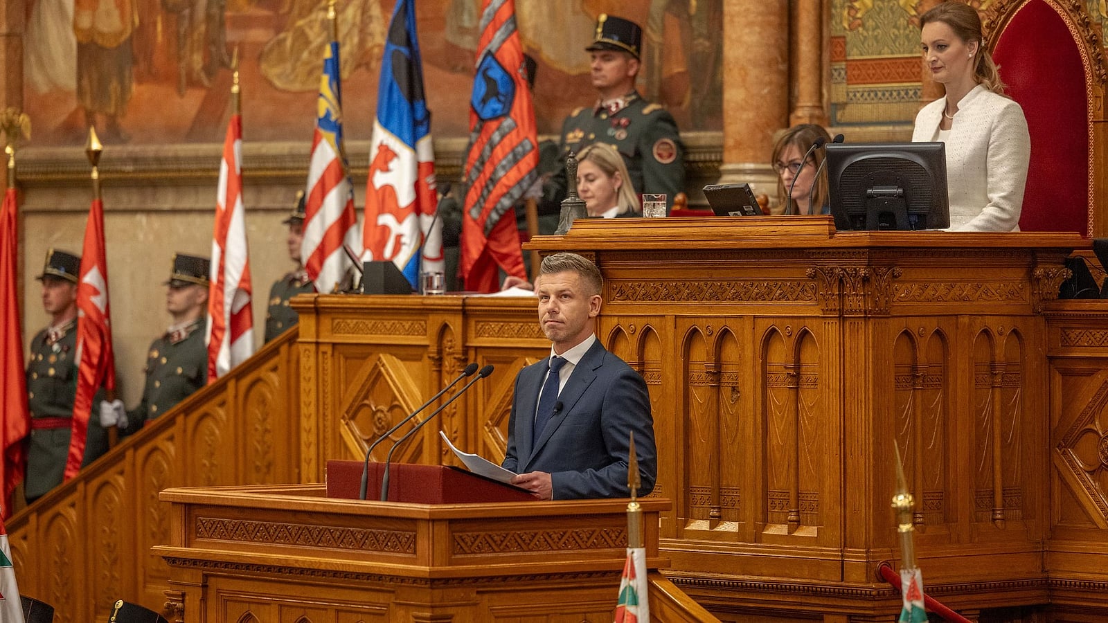 Hungary: Magyar Sworn In, Ending Orbán's 16-Year Rule