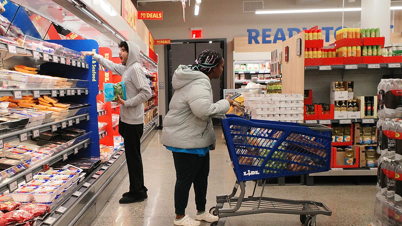 US Inflation Hits 3.8% in April