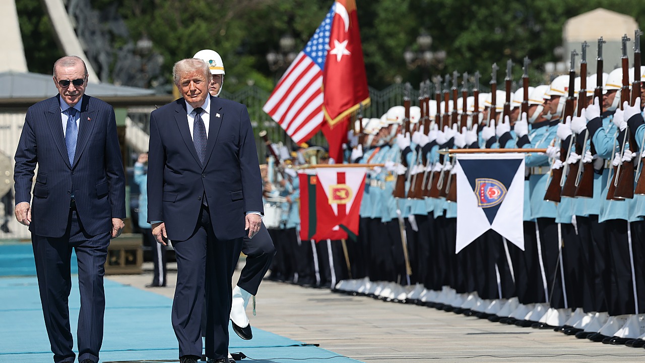NATO summit, Le Pen Élysée bid and Hamas Gaza dissolution