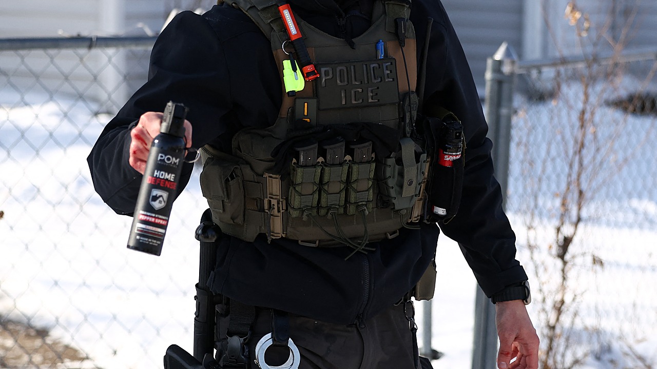 Report: FBI Will No Longer Probe ICE