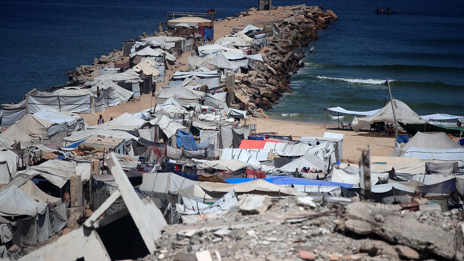 Hamas disarmament deal, Ceuta crisis tensions and Claude system hacks