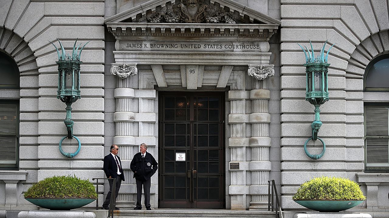 Court Rejects Social Media Bids to Block Youth Addiction Suits