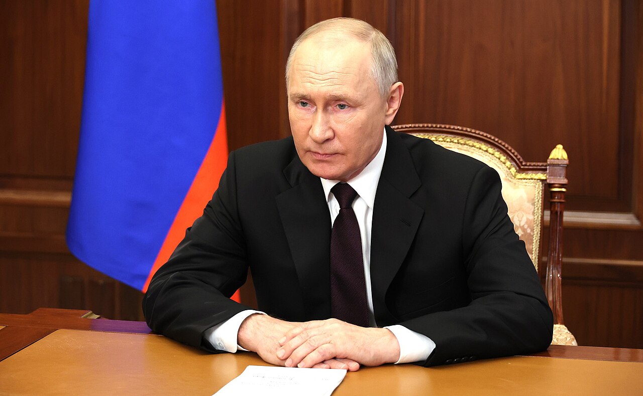 Putin Calls Security Meeting After Mob Storms Dagestan Airport