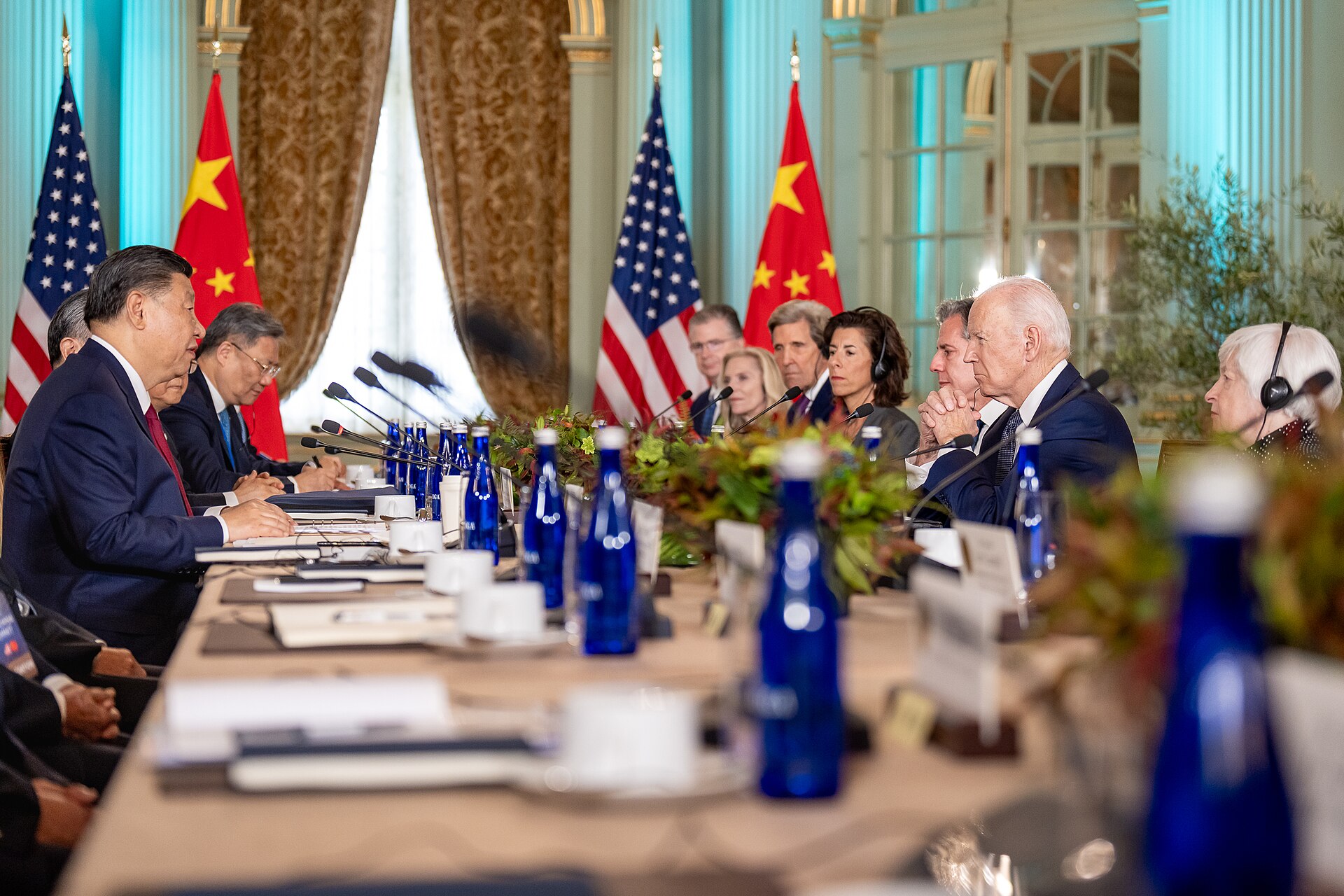 Report: Xi Told Biden That China Plans to Reunify Taiwan