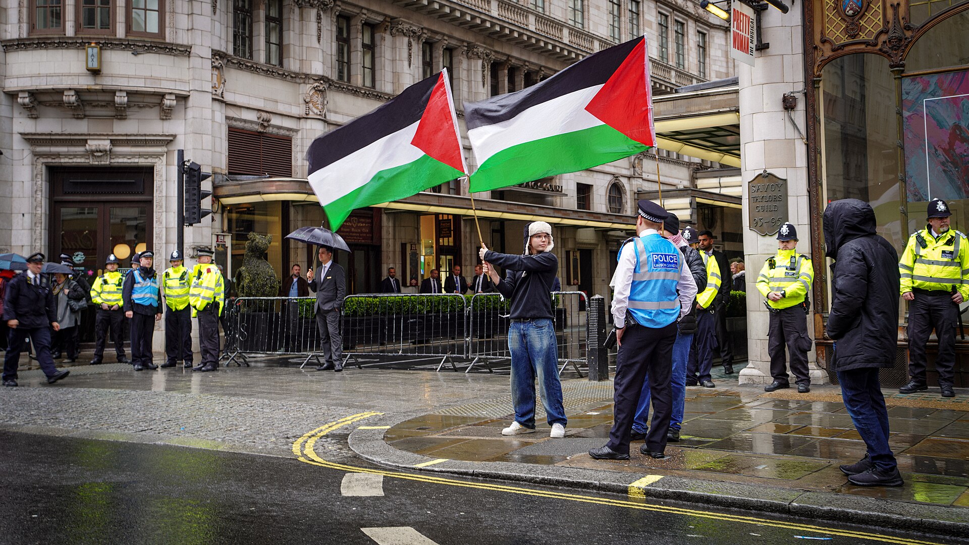 UK Home Secretary: Palestinian Flag Within Potential Pro-Hamas Behavior