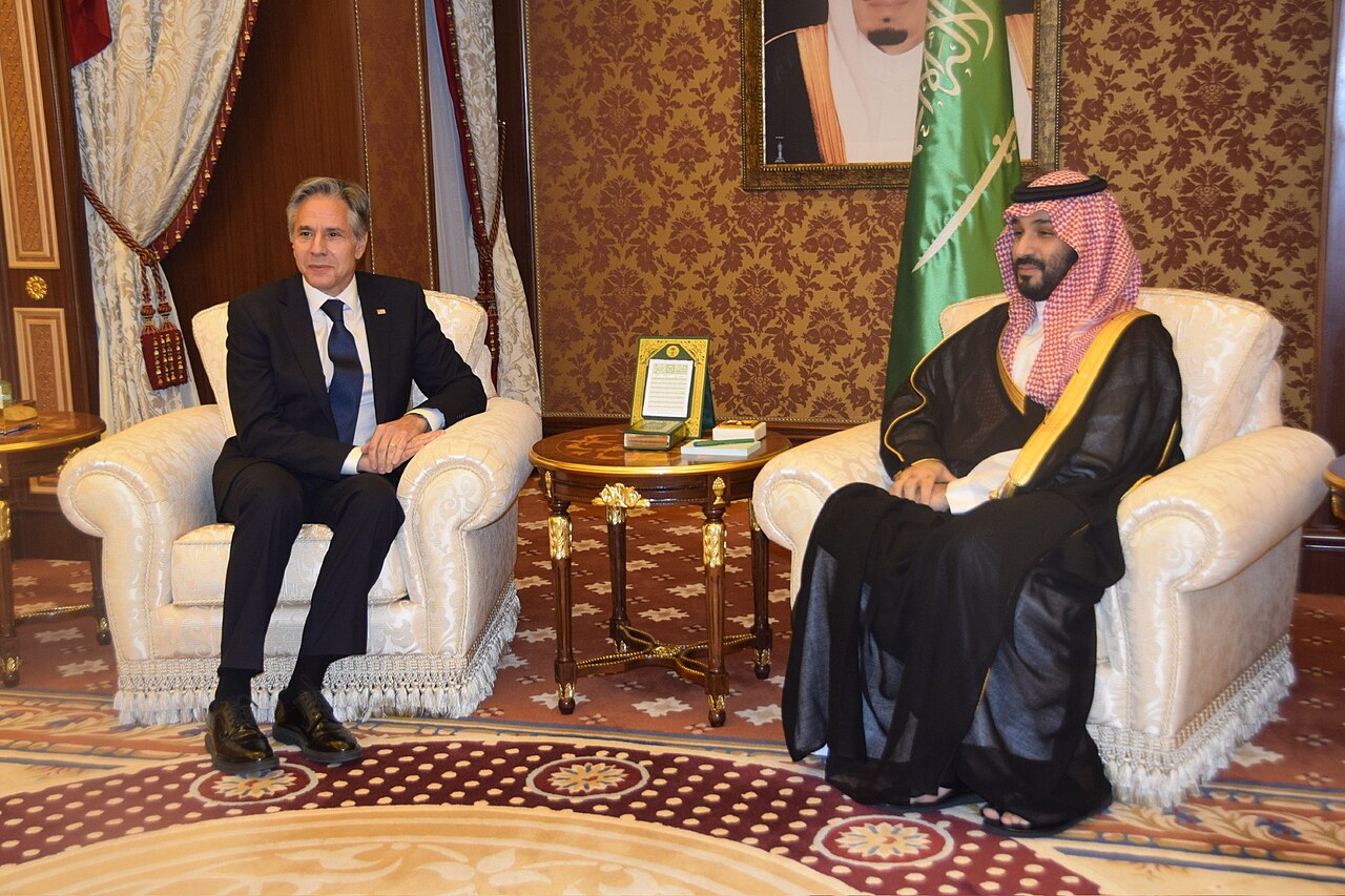 Report: US and Saudi Arabia Explore Defense Pact