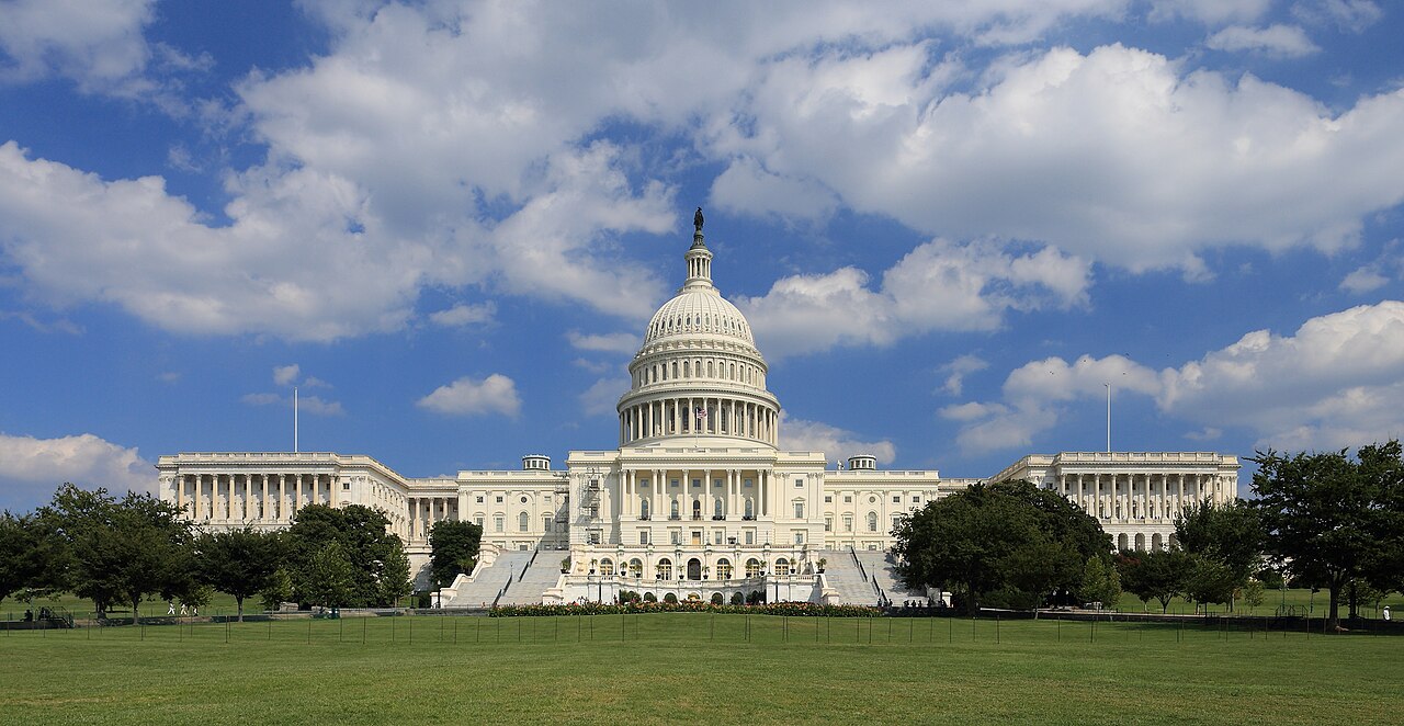 5 Americans Freed in Iran Deal Land in US