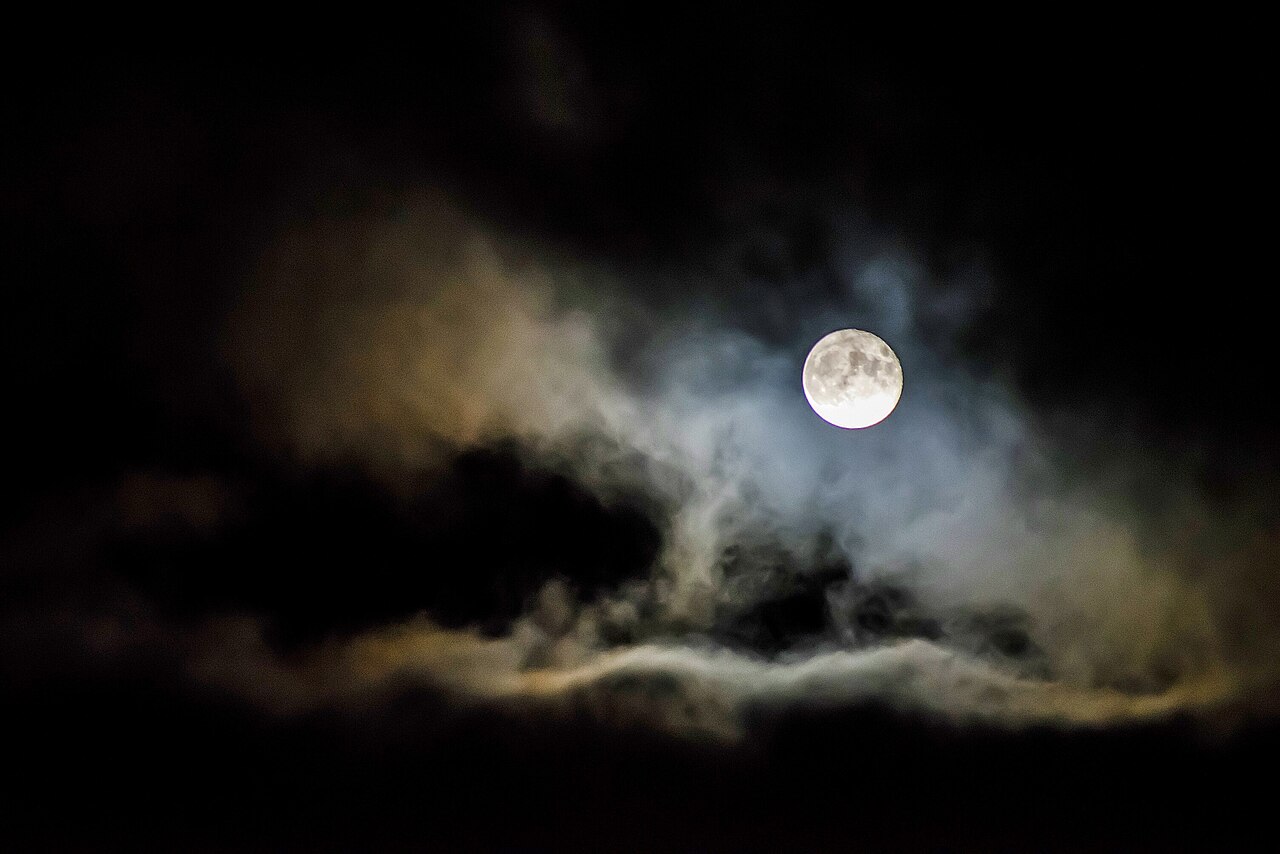 Russia's Lunar Mission Fails After Luna-25 Crash