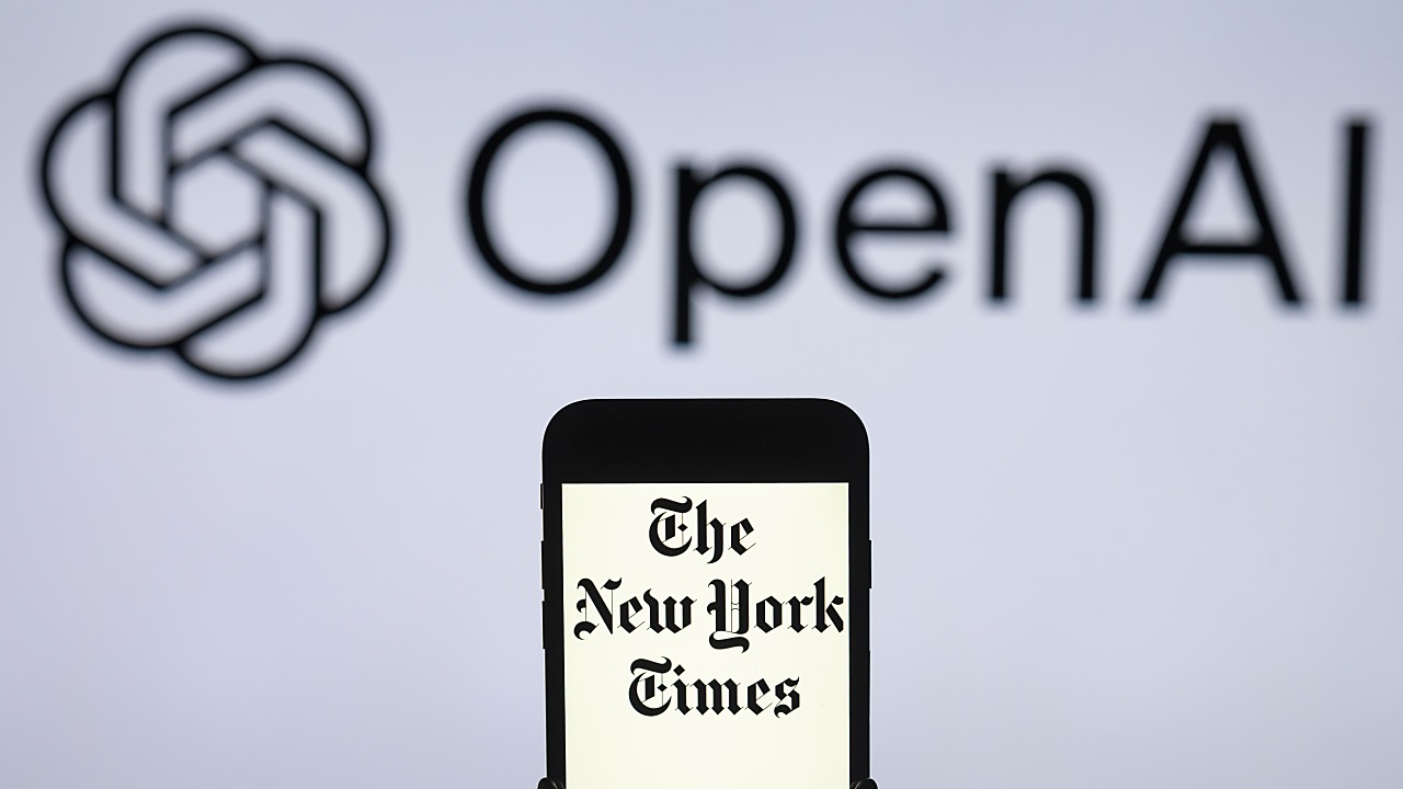 DOJ Backs OpenAI in Copyright Battle