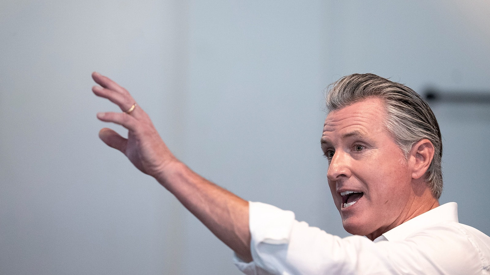 Newsom Signs 13 Laws on Children's Use of Social Media, AI