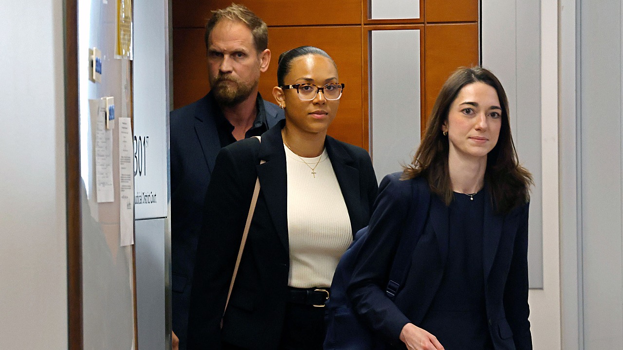 Surrogate Who Refused Abortion Asks SCOTUS for Custody