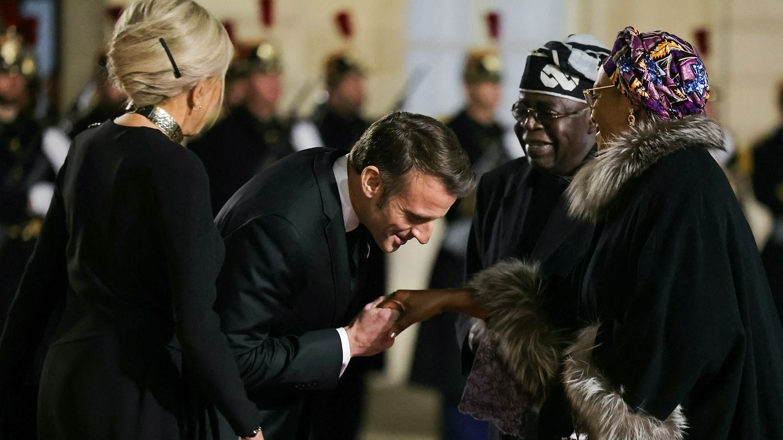 Macron Hosts Nigeria's Tinubu for Private Élysée Dinner
