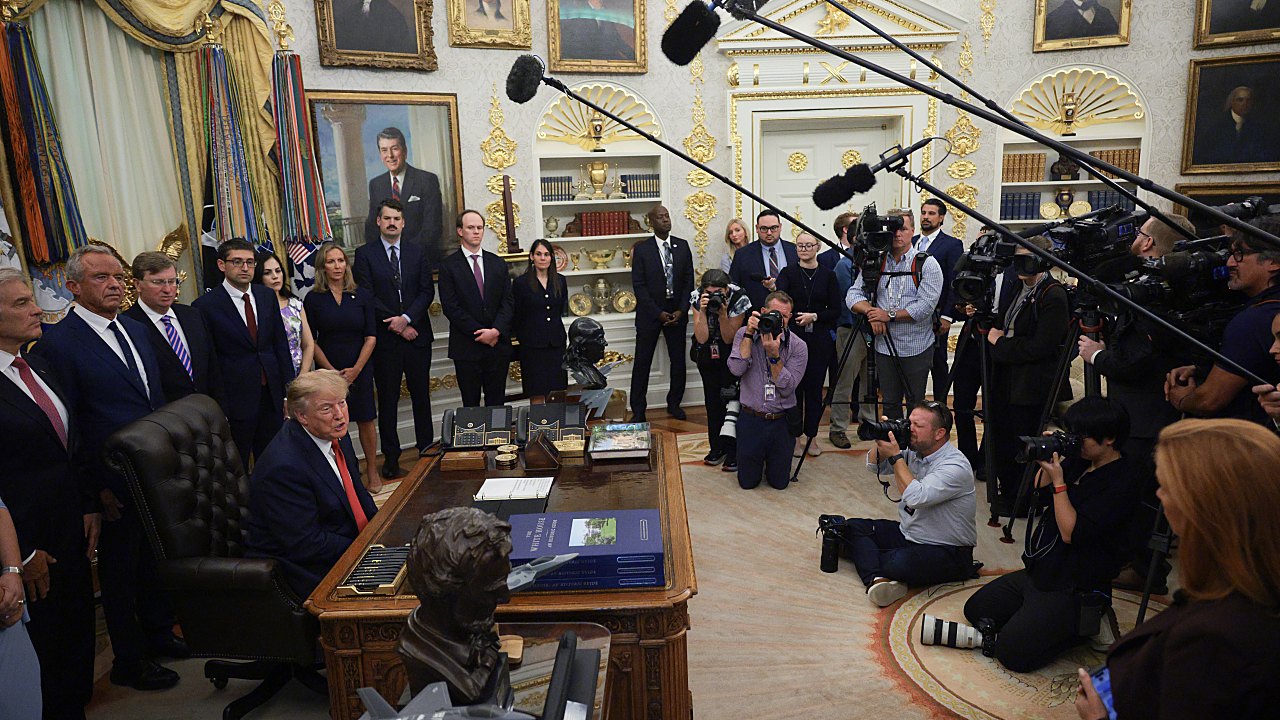 TV Networks Halt Trump Pool Coverage Over CNN Ban