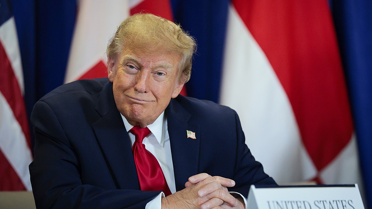 Trump Disclosure Shows 1,156 Stock Trades in July Alone