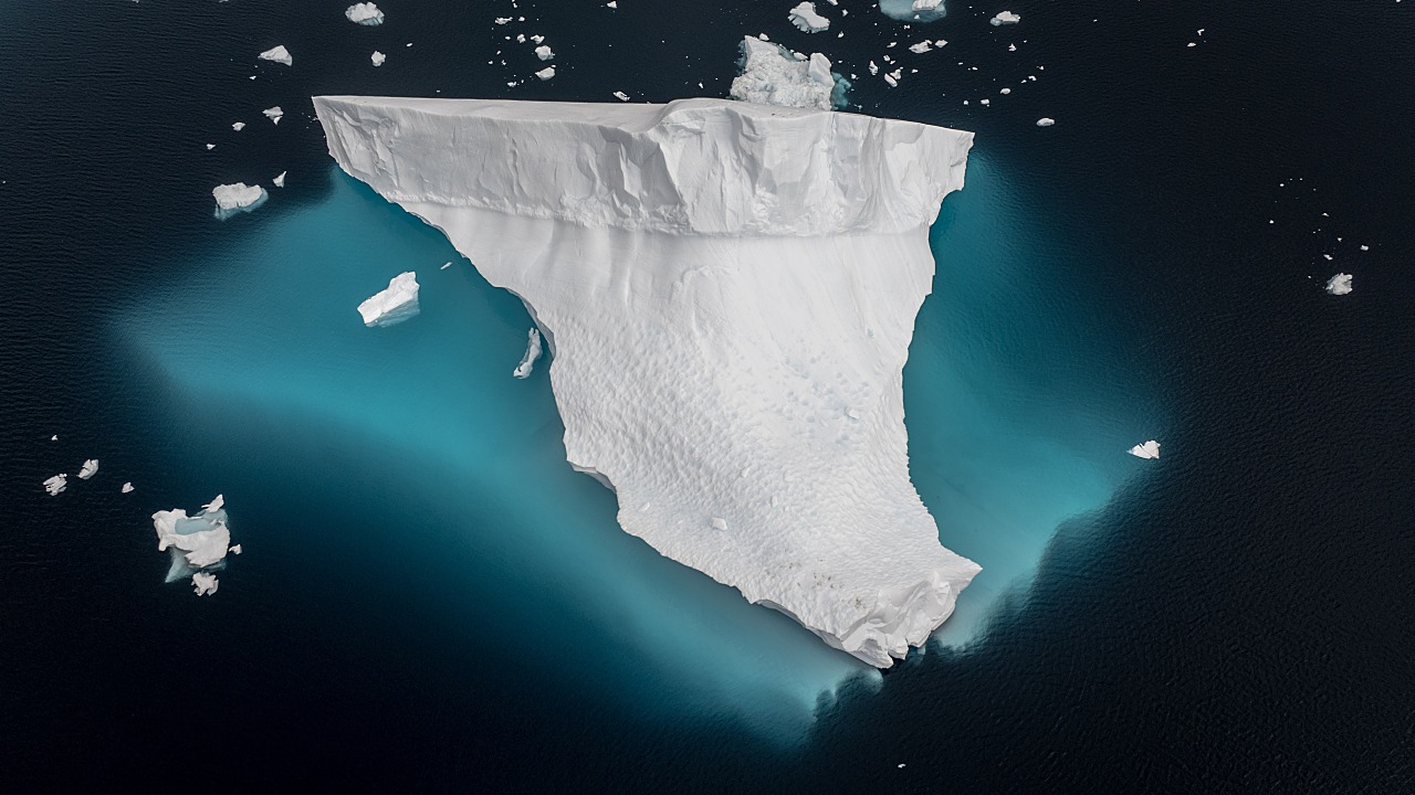Antarctic Sea Ice Hits Third-Lowest Winter Peak
