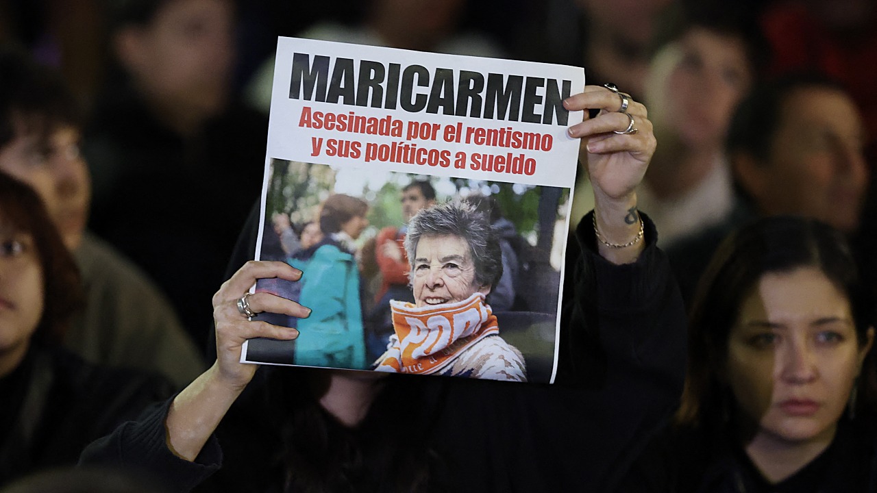 Spanish Pensioner Who Sparked Housing Protests Dies at 87