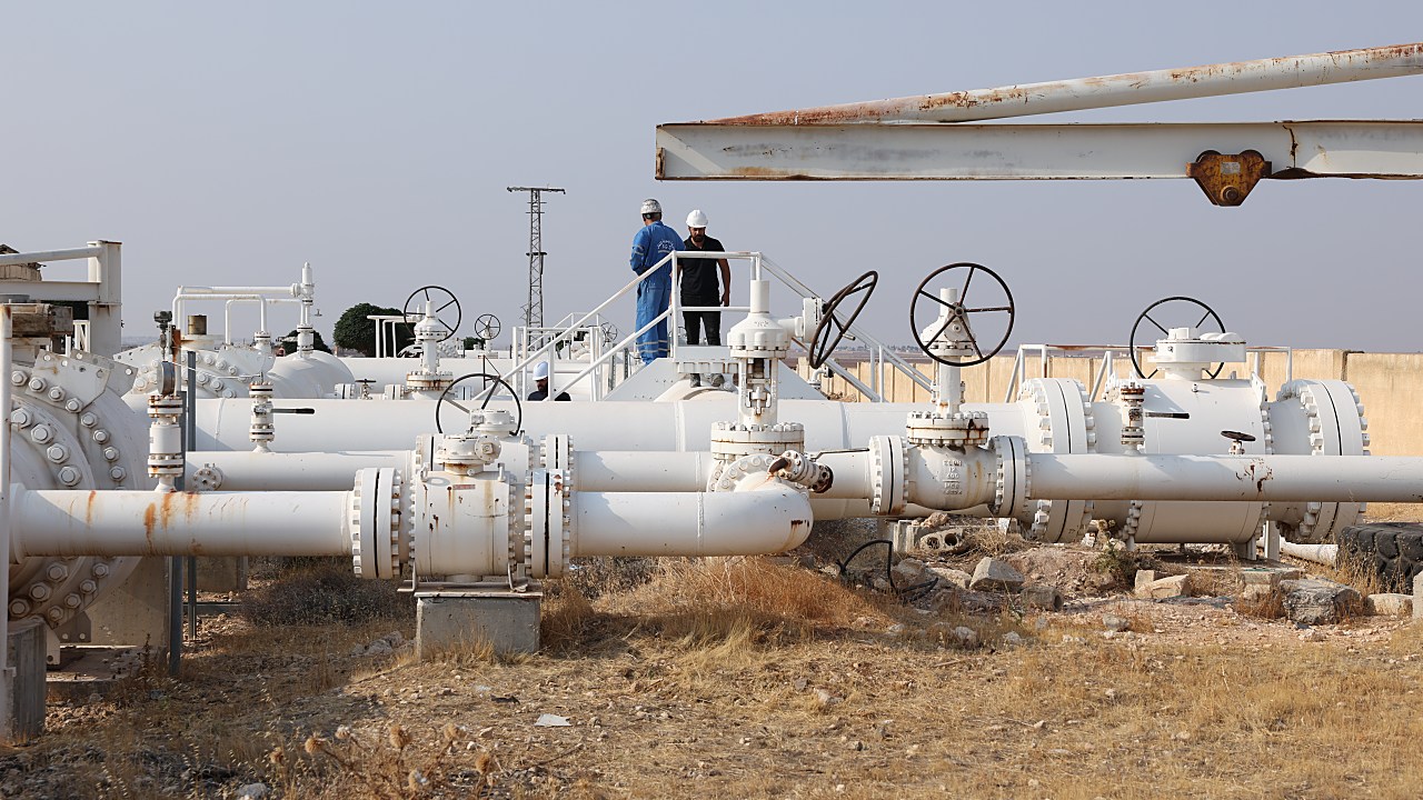 Two Syrian Pipelines Damaged in Separate Incidents